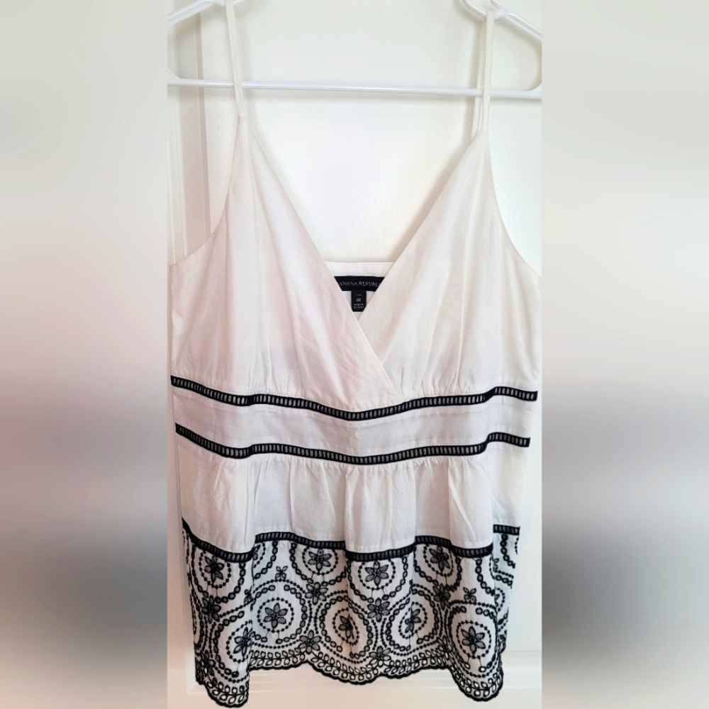 Banana Republic Elegant White and Black Lace Trim Women's Top